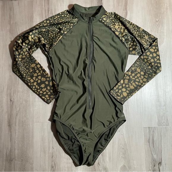All In Motion Long Sleeve Swimsuit L - Picture 2 of 8